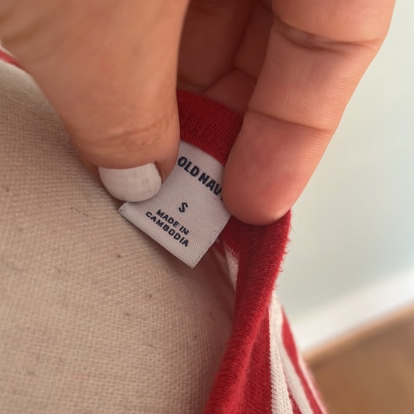 Old Navy Red and White Striped T-shirt Dress - Picture 4 of 4